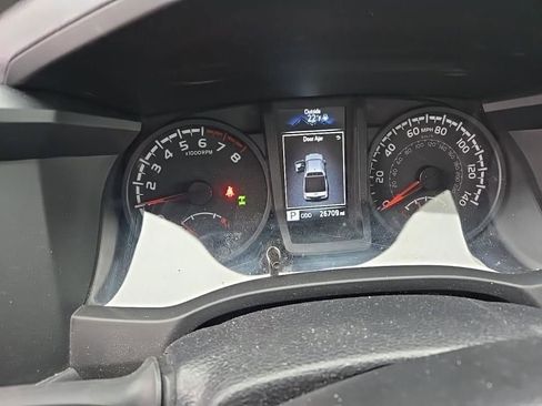 Used 2023 Toyota Tacoma SR image 10