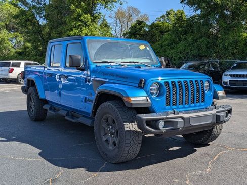 Used 2021 Jeep Gladiator Sport image 4