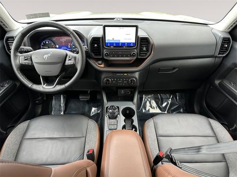 Used 2022 Ford Bronco Sport Outer Banks w/ Tech Package image 10