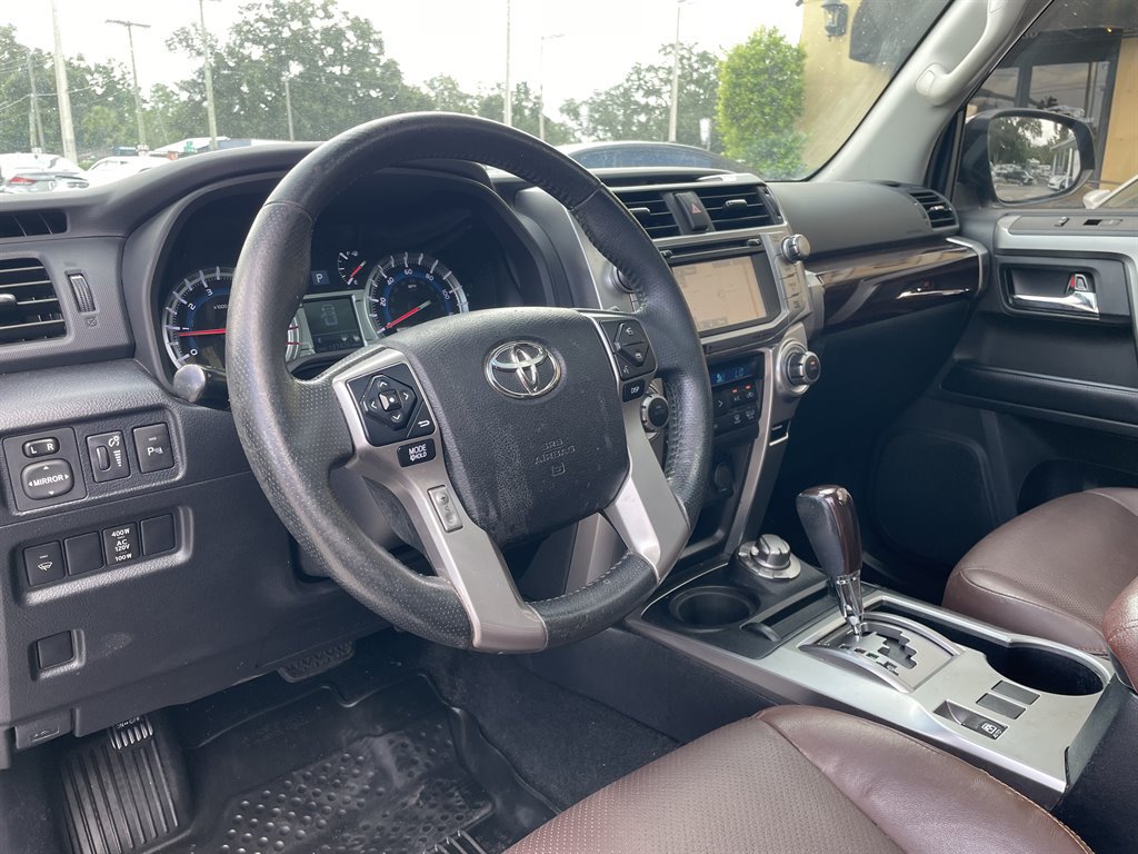 Used 2018 Toyota 4Runner Limited AWD/4WD image 14