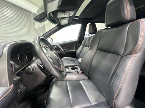 Used 2017 Toyota RAV4 SE w/ Power Extra Value Package image 11