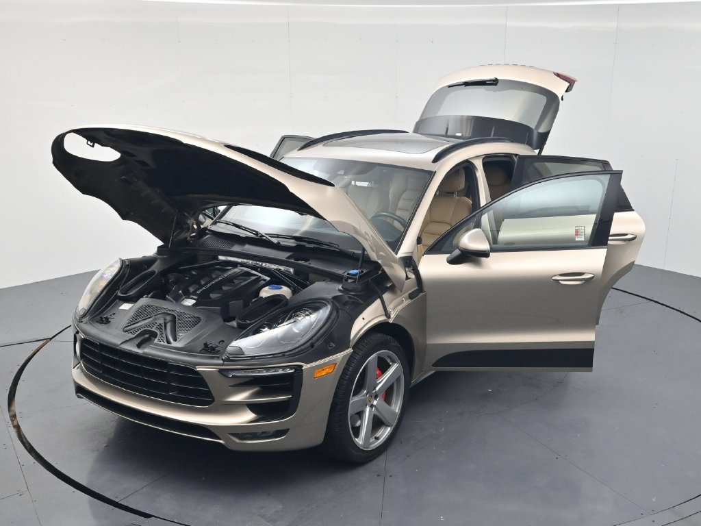 Used 2017 Porsche Macan GTS AWD/4WD image 55