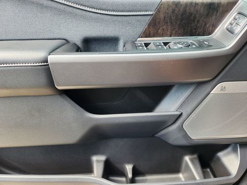 New 2026 Ford F250 Lariat w/ Tremor Off-Road Package image 19