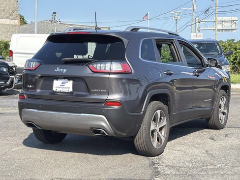 Used 2019 Jeep Cherokee Limited AWD/4WD image 8