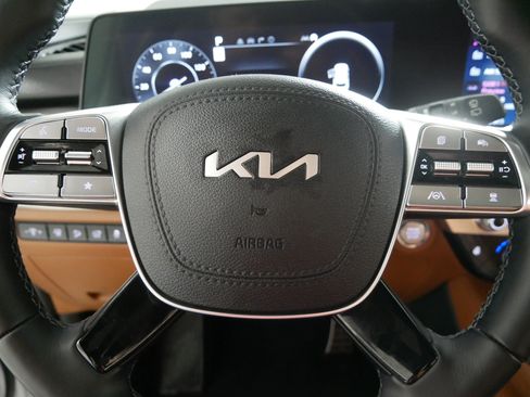 Used 2023 Kia Telluride SX Prestige X-Pro AWD/4WD image 25