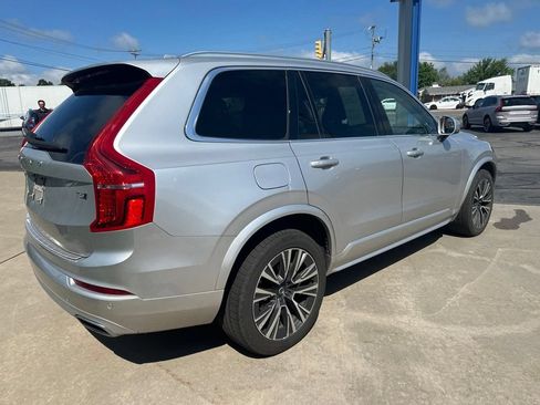 Used 2021 Volvo XC90 T5 Momentum w/ Protection Package Premier AWD/4WD image 5