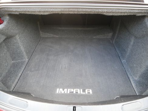 Used 2017 Chevrolet Impala LT w/ Convenience Package FWD image 18