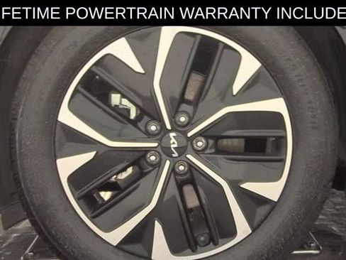 Used 2024 Kia EV6 Wind w/ Wind Technology Package RWD image 5