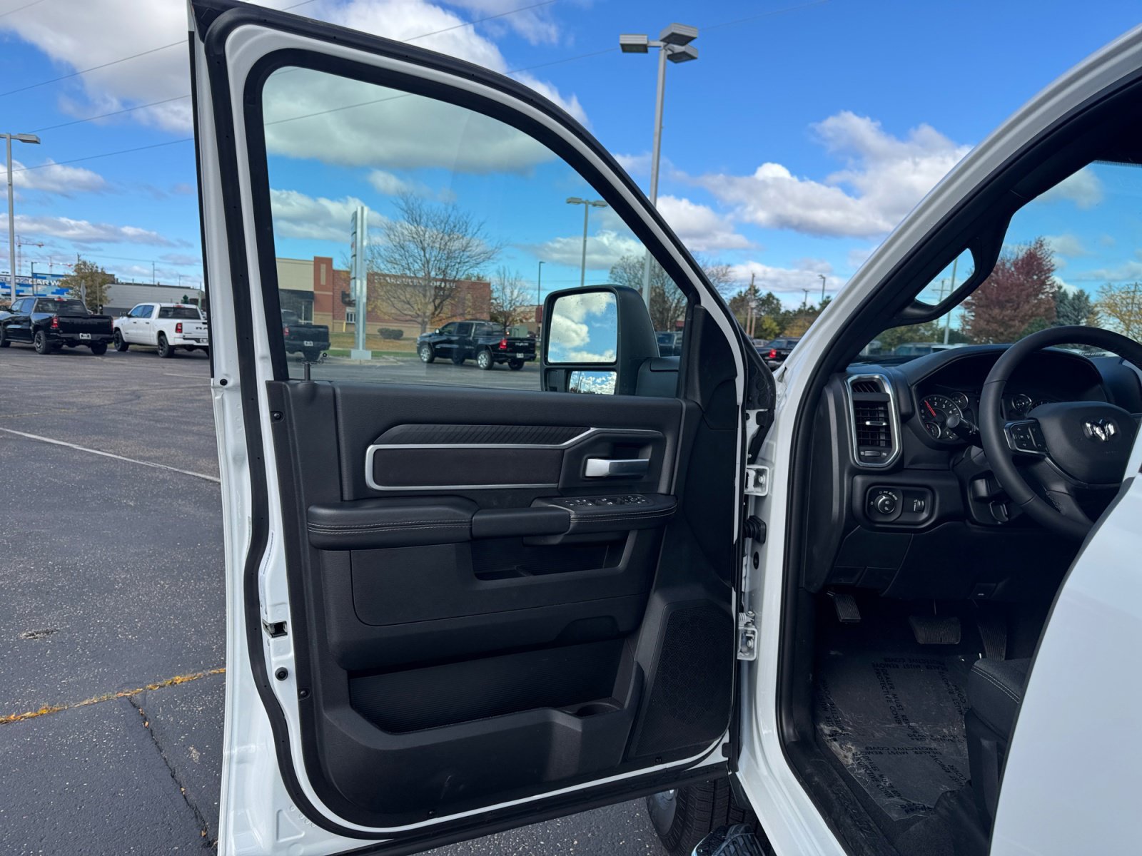 Used 2026 RAM 2500 Big Horn AWD/4WD image 24