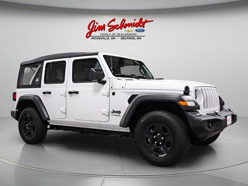 Used 2022 Jeep Wrangler Unlimited Sport AWD/4WD image 1