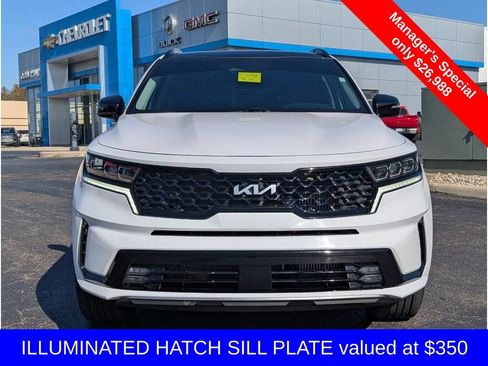 Used 2022 Kia Sorento SX image 2