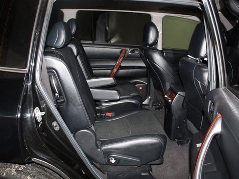 Used 2012 Toyota Highlander Limited w/ Tow Pkg AWD/4WD image 29