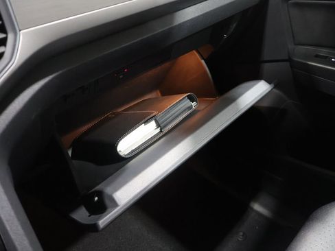 Used 2019 Volkswagen Atlas SE AWD/4WD image 33