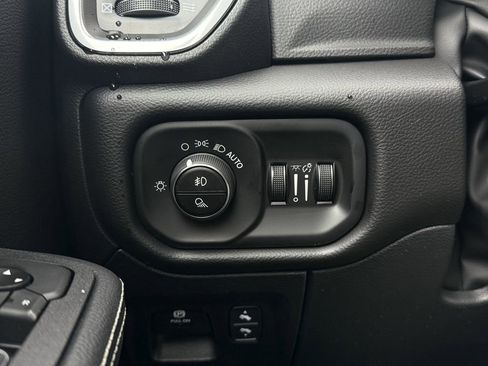 New 2026 RAM 1500 Laramie image 15
