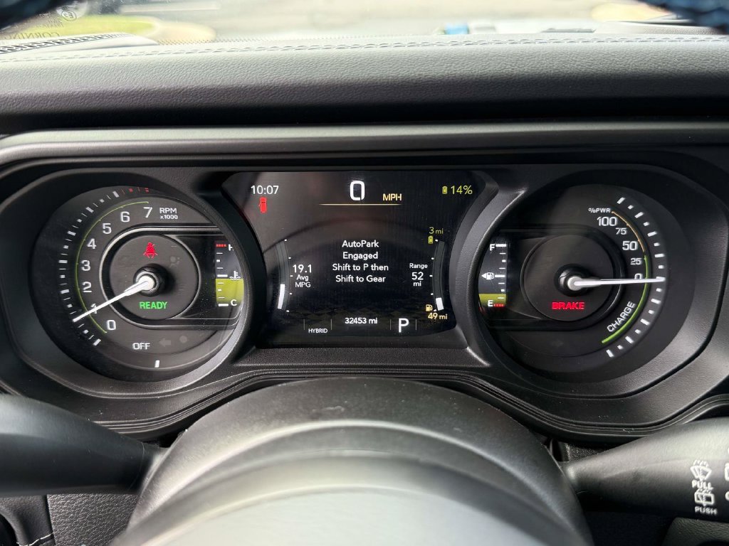 Used 2024 Jeep Wrangler Unlimited Rubicon 4xe w/ Convenience Group AWD/4WD image 27