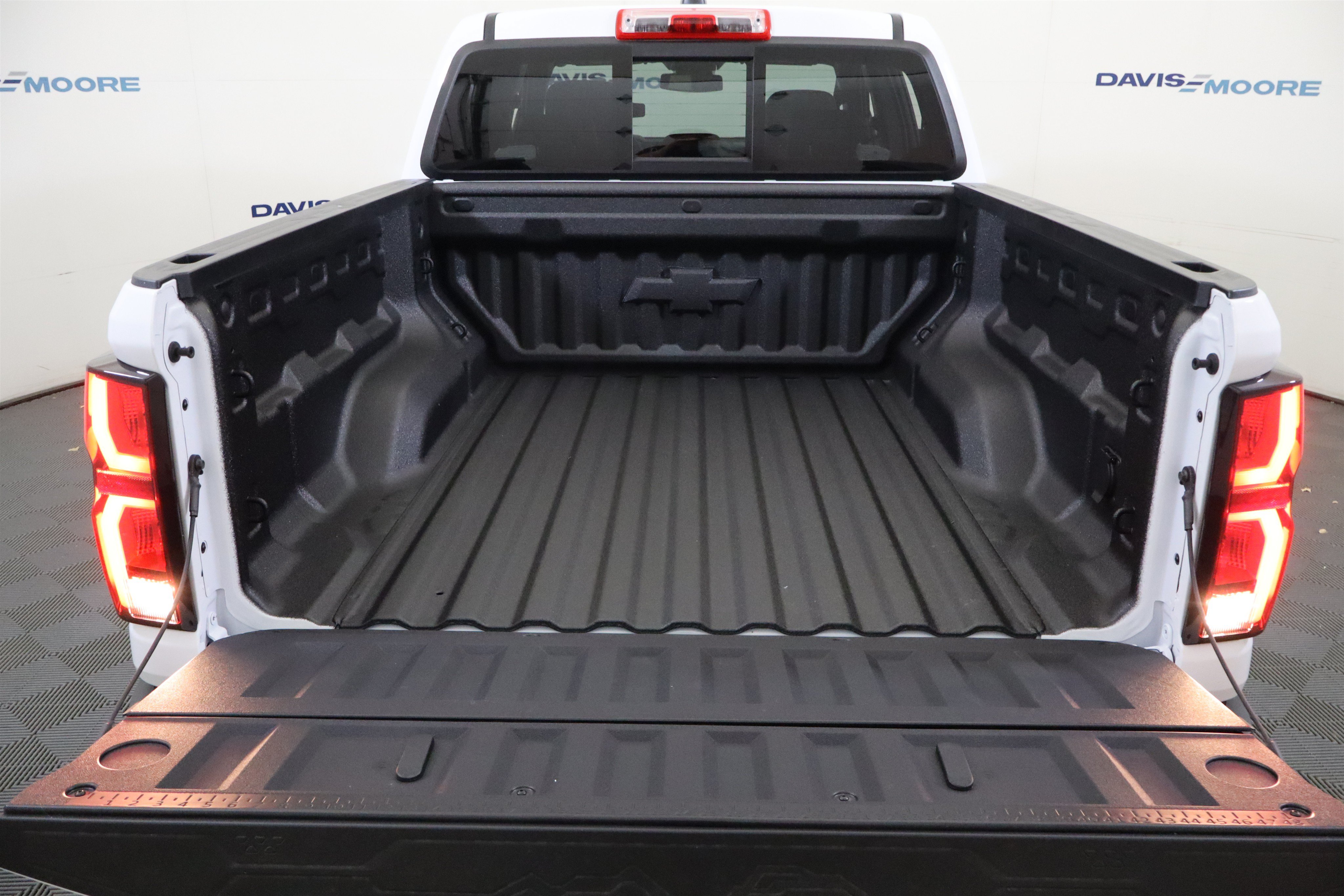 New 2026 Chevrolet Colorado Z71 w/ Technology Package AWD/4WD image 9