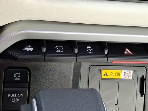 Used 2024 Toyota Tundra Capstone image 28