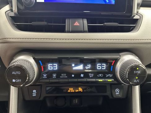 Used 2023 Toyota RAV4 XLE w/ Convenience Package FWD image 23
