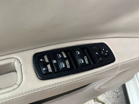 Used 2018 Maserati Ghibli S image 16