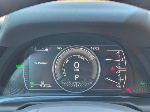 Used 2025 Lexus ES 300h w/ Premium Package FWD image 11