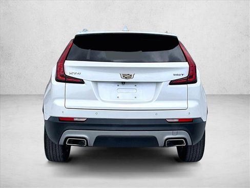 Used 2021 Cadillac XT4 Premium Luxury w/ Cold Weather Package image 4