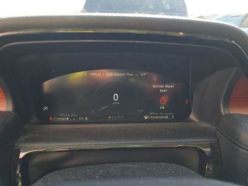 Used 2022 Lincoln Nautilus Reserve w/ Equipment Group 201A image 19