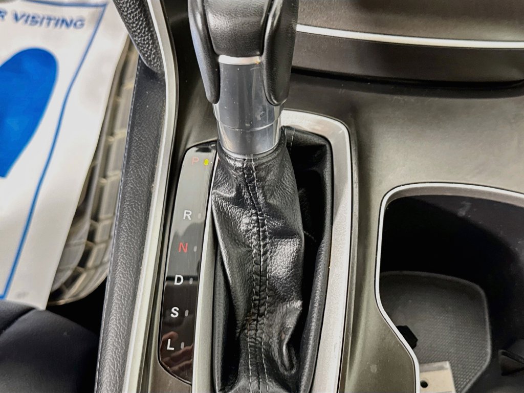 Used 2018 Honda Accord EX-L image 22