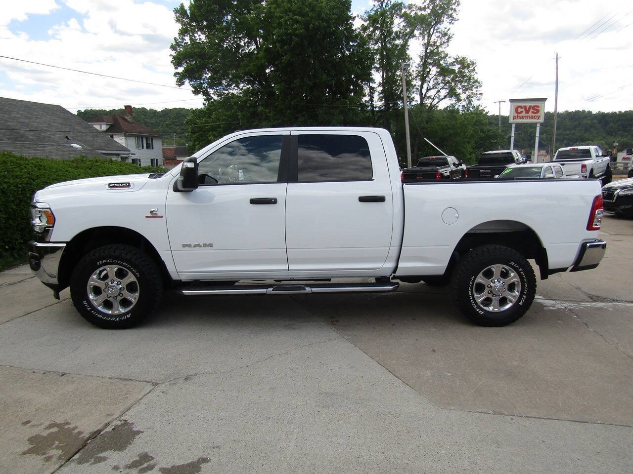 Used 2024 RAM 2500 Big Horn w/ Off Road Package AWD/4WD image 7
