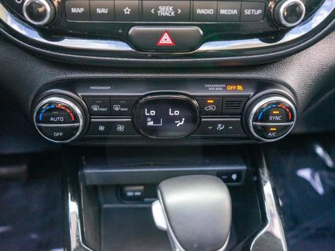 Certified 2023 Kia Soul EX FWD image 25