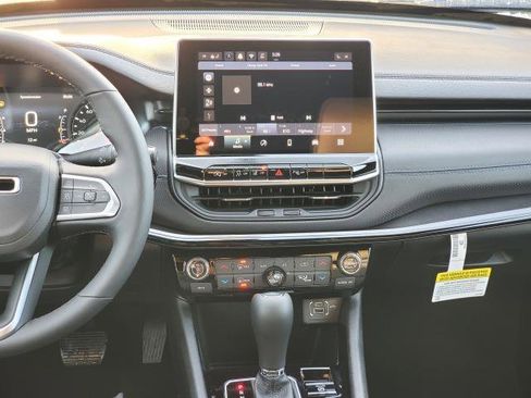 New 2026 Jeep Compass Limited image 21