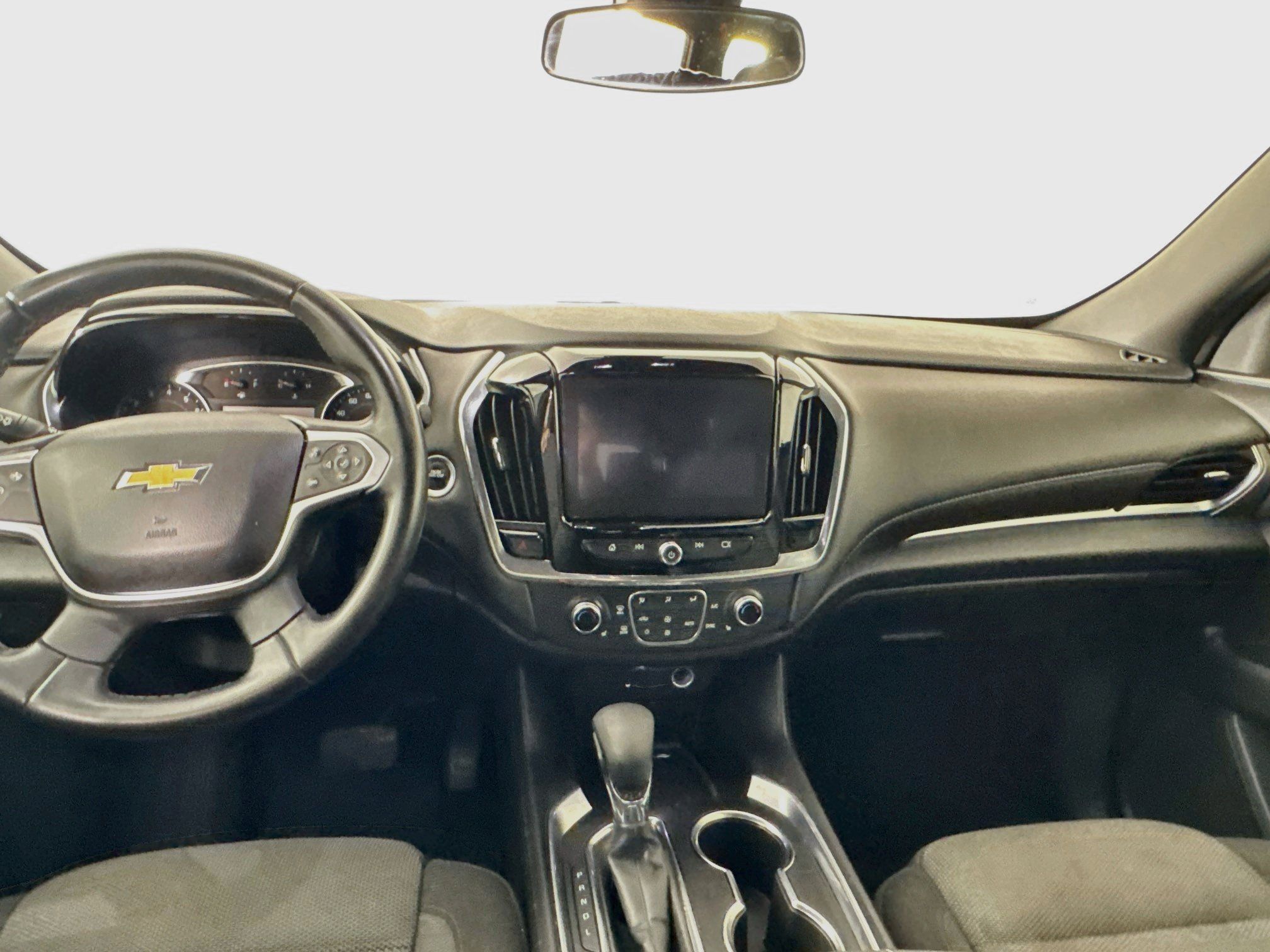 Used 2023 Chevrolet Traverse LT AWD/4WD image 13