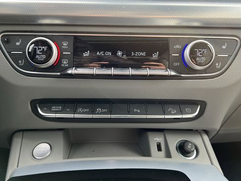 Used 2025 Audi Q5 2.0T Premium Plus image 30