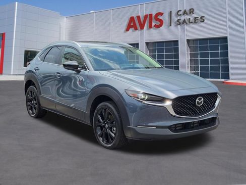 Used 2025 MAZDA CX-30 AWD 2.5 S w/ Preferred Package image 3