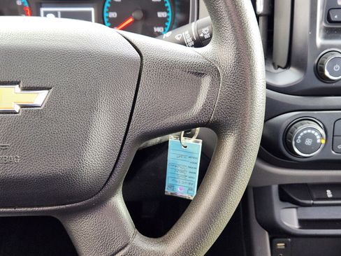 Used 2015 Chevrolet Colorado W/T image 19