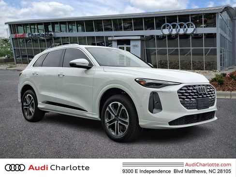 New 2026 Audi Q5 Premium AWD/4WD image 1