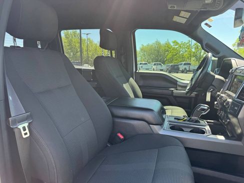 Used 2017 Ford F150 XLT w/ Equipment Group 302A Luxury AWD/4WD image 16