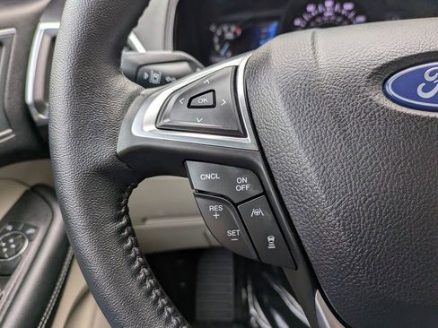 Used 2024 Ford Edge Titanium w/ Equipment Group 301A AWD/4WD image 30