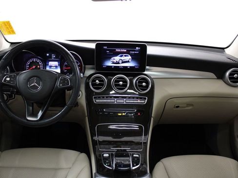 Certified 2019 Mercedes-Benz GLC 300 GLC 300 image 28
