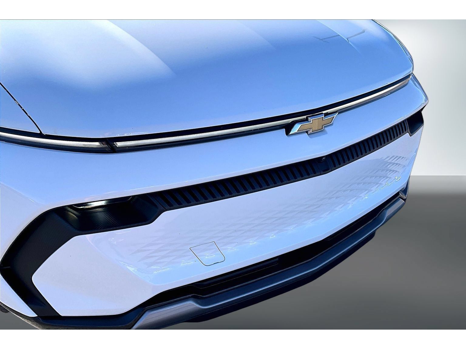 Used 2024 Chevrolet Equinox EV LT FWD image 32