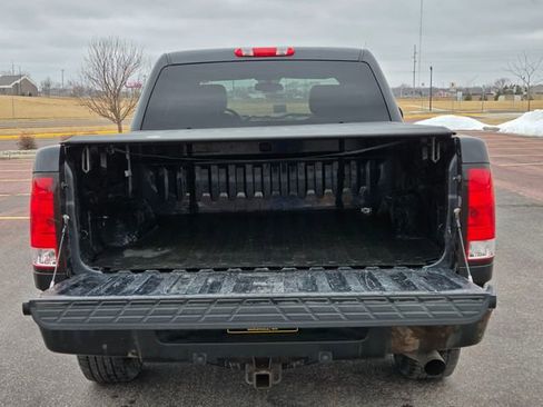 Used 2010 GMC Sierra 1500 Denali image 54