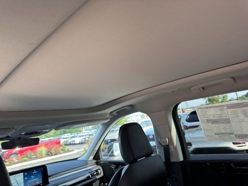 New 2025 Lincoln Aviator Premiere image 9