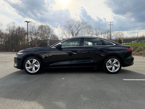 Used 2025 Audi A5 2.0T Premium w/ Convenience Package image 3