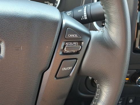 Used 2024 Nissan Frontier SV AWD/4WD image 21