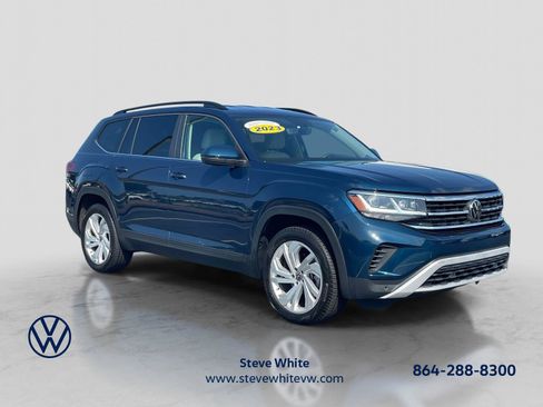 Certified 2023 Volkswagen Atlas SE FWD image 1