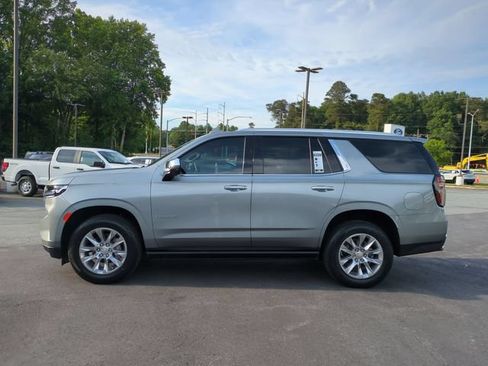 Used 2023 Chevrolet Tahoe Premier w/ Premium Package 2 AWD/4WD image 2