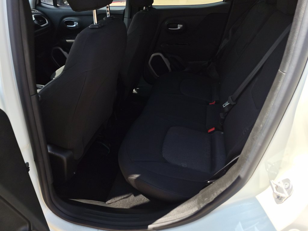 Used 2016 Jeep Renegade Sport w/ Power & Air Group FWD image 9