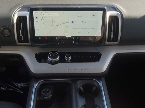 New 2025 Ford Expedition Max Active image 27