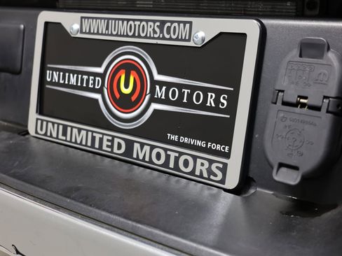 Used 2022 RAM 3500 Tradesman RWD image 18