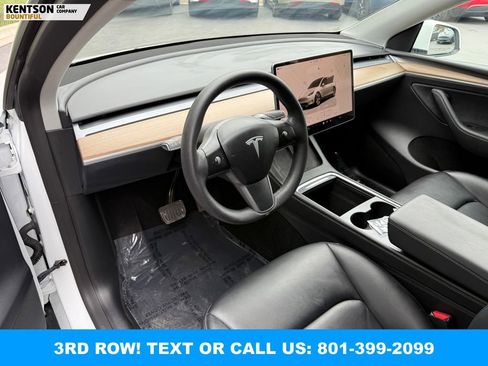 Used 2023 Tesla Model Y Long Range AWD/4WD image 23