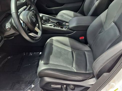 Used 2024 Honda Accord Touring image 15